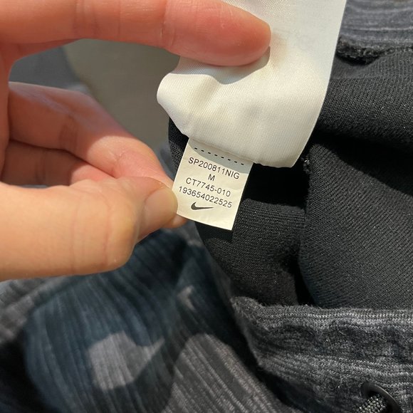 Nike Tech Fleece Jogger Pants - Men's Size M - Picture 9 of 9